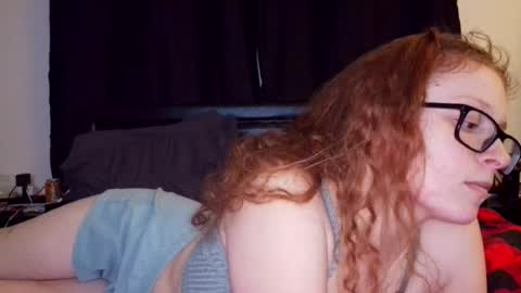 poisonivyy95 online show from June 2026 02:16:01 AM