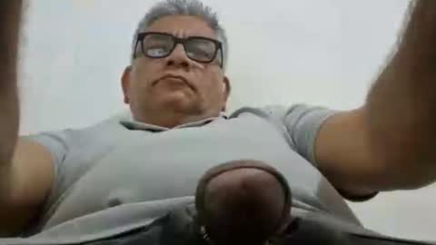 poli online show from September 2025 04:01:01 AM