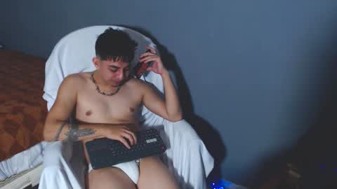 pollocol4u online show from February 2026 01:35:02 AM