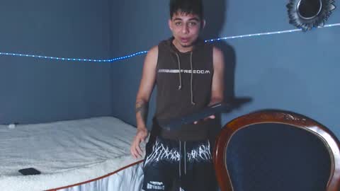 pollocol4u online show from February 2026 10:54:01 PM