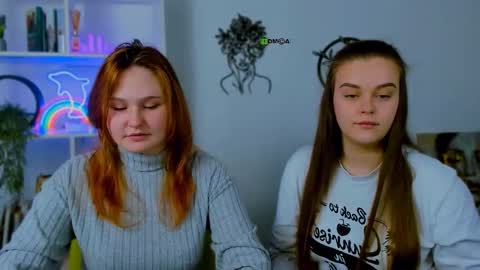 Snapshot of polly_cute1 chatting on February 2026 10:27:01 AM polly_cute1 online show from February 2026 10:27:01 AM