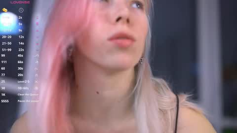 Anna online show from November 2025 03:34:01 PM