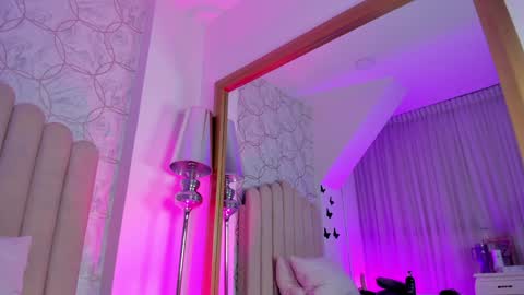 Carolina online show from January 2025 06:01:02 AM