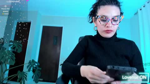 Snapshot of polybarnett chatting on May 2026 02:51:02 AM paulina barnett online show from May 2026 02:51:02 AM