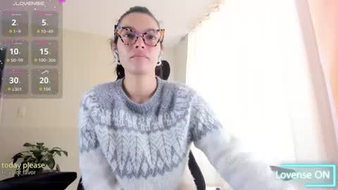Snapshot of polybarnett chatting on July 2026 03:36:02 PM paulina barnett online show from July 2026 03:36:02 PM