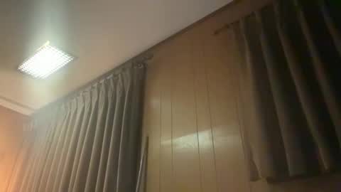 Snapshot of ponchynyc chatting on December 2024 10:18:01 AM PONCH online show from December 2024 10:18:01 AM