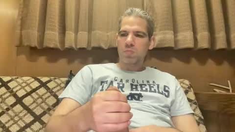 Snapshot of ponchynyc chatting on September 2025 06:45:02 AM PONCH online show from September 2025 06:45:02 AM