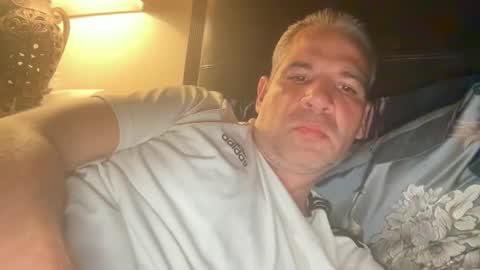 Snapshot of ponchynyc chatting on May 2026 04:10:01 AM PONCH online show from May 2026 04:10:01 AM