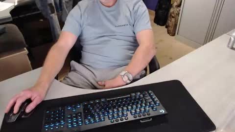 Dave online show from December 2025 05:41:02 PM