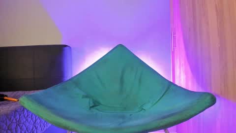 johnatan online show from December 2024 02:30:02 AM