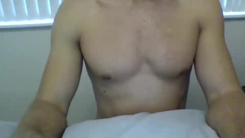 TheMan002 online show from October 2025 02:18:02 PM