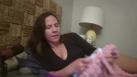 Snapshot of pooncahantits chatting on January 2025 10:53:02 AM Emily at Home online show from January 2025 10:53:02 AM