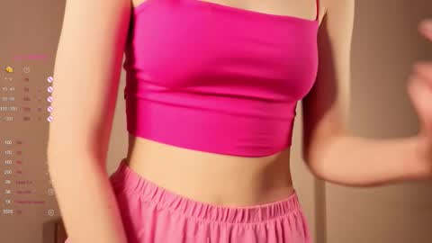 Agnes online show from November 2025 09:26:02 PM