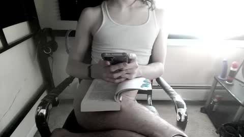 Snapshot of porcelain_tears01 chatting on February 2026 01:05:01 PM porcelain_tears01 online show from February 2026 01:05:01 PM