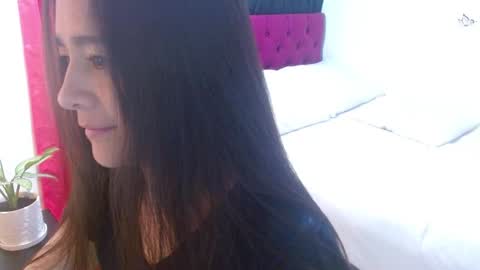 porcelainlux online show from February 2025 03:48:02 PM