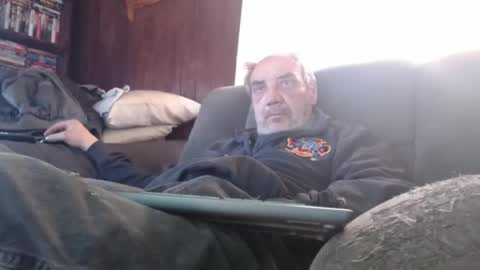 Snapshot of porkingit400 chatting on January 2025 06:31:01 PM porkingit400 online show from January 2025 06:31:01 PM