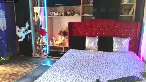 pornbubblebutt online show from February 2026 12:01:02 PM