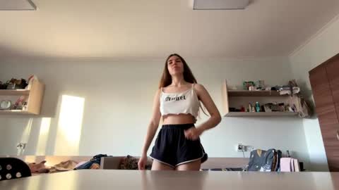 Eva online show from May 2026 04:12:01 PM