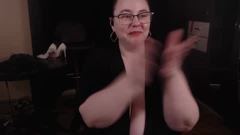 PoshMistres    online show from March 2025 05:49:02 AM