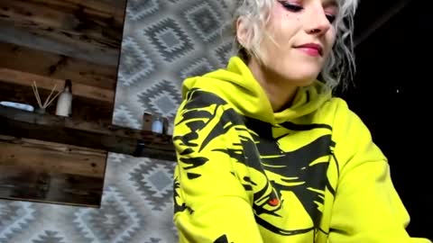 positivevibess online show from February 2025 12:59:01 AM