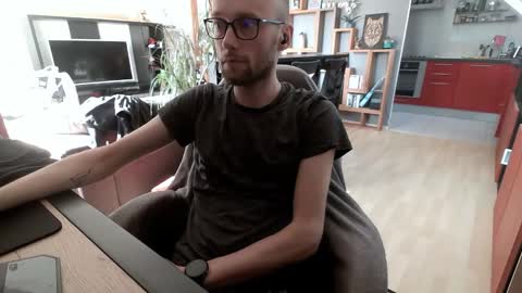 Blou online show from March 2026 09:03:02 AM