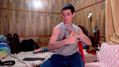 chris independent  online show from October 2025 01:14:01 AM