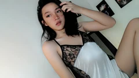 Snapshot of precious_laura18 chatting on July 2026 12:53:01 PM precious_laura18 online show from July 2026 12:53:01 PM