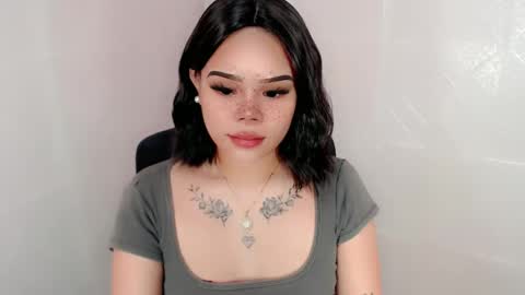 Snapshot of preciousangel69xxx chatting on January 2025 08:46:01 PM MAXXINE online show from January 2025 08:46:01 PM