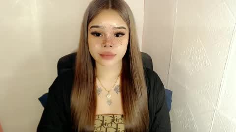 Snapshot of preciousangel69xxx chatting on February 2025 07:03:01 AM MAXXINE online show from February 2025 07:03:01 AM