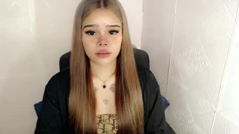 Snapshot of preciousangel69xxx chatting on February 2025 11:11:02 AM MAXXINE online show from February 2025 11:11:02 AM