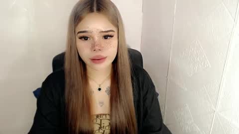 Snapshot of preciousangel69xxx chatting on February 2025 05:43:02 AM MAXXINE online show from February 2025 05:43:02 AM