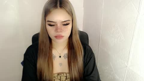 Snapshot of preciousangel69xxx chatting on February 2025 08:36:02 AM MAXXINE online show from February 2025 08:36:02 AM