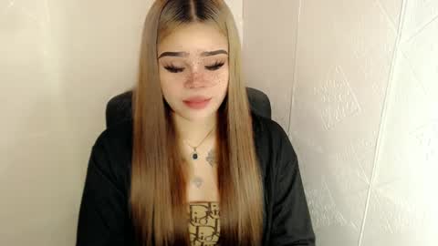 Snapshot of preciousangel69xxx chatting on March 2025 10:30:02 PM MAXXINE online show from March 2025 10:30:02 PM