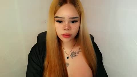 Snapshot of preciousangel69xxx chatting on November 2025 04:23:02 AM MAXXINE online show from November 2025 04:23:02 AM