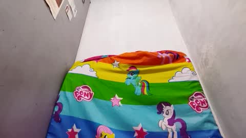 Dinah online show from February 2025 08:34:02 PM