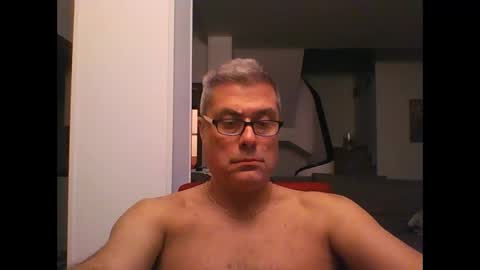 Snapshot of prendimisubito chatting on October 2025 11:27:01 PM prendimisubito online show from October 2025 11:27:01 PM