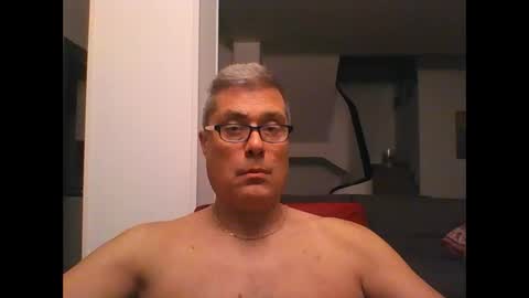 Snapshot of prendimisubito chatting on October 2025 01:24:01 AM prendimisubito online show from October 2025 01:24:01 AM