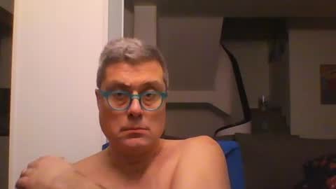 Snapshot of prendimisubito chatting on February 2026 12:03:01 AM prendimisubito online show from February 2026 12:03:01 AM