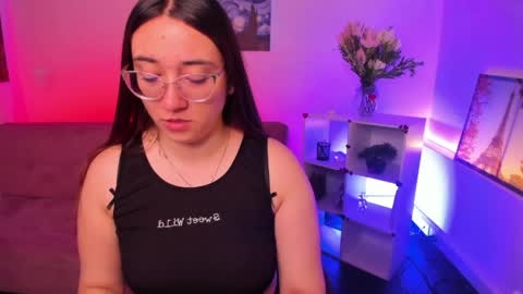 Camila  online show from May 2026 12:24:01 PM