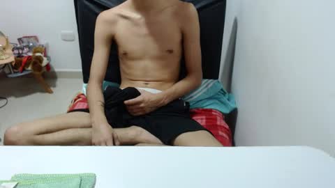 Snapshot of pressure_xxx_420 chatting on January 2025 08:52:01 AM PRESSURE online show from January 2025 08:52:01 AM