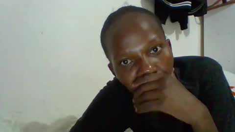 Snapshot of prettie_petitee chatting on February 2026 03:54:02 PM prettie_petitee online show from February 2026 03:54:02 PM