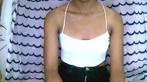 prettiethalia online show from January 2026 09:01:01 AM