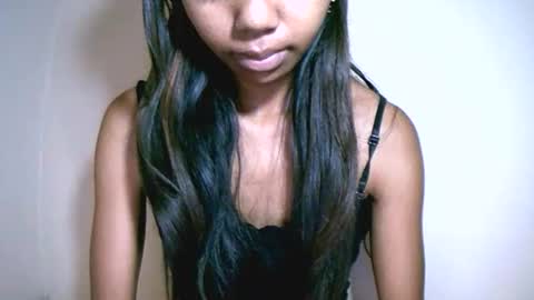 prettiethalia online show from February 2026 12:04:01 PM