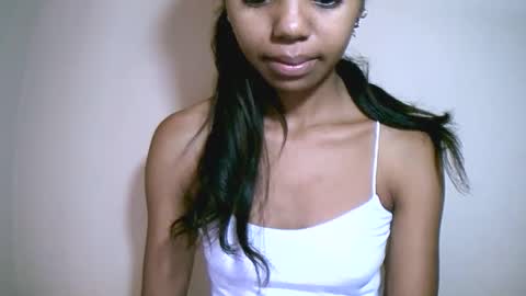 prettiethalia online show from March 2026 11:34:02 AM