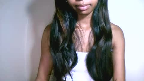 prettiethalia online show from March 2026 06:58:02 PM