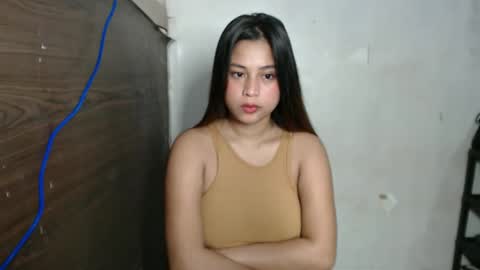 Snapshot of pretty__ella chatting on October 2025 07:53:01 PM ELLA online show from October 2025 07:53:01 PM