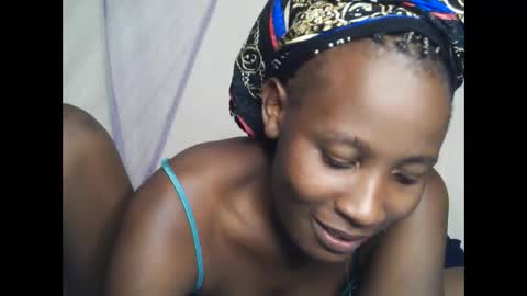 pretty_ass07 online show from May 2026 05:42:02 PM