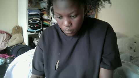 Snapshot of pretty_barbz chatting on June 2026 08:34:01 AM pretty_barbz online show from June 2026 08:34:01 AM