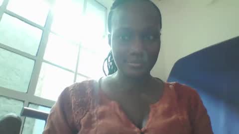 Snapshot of pretty_beib chatting on March 2025 10:48:01 AM Karol online show from March 2025 10:48:01 AM