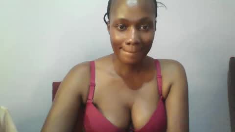 Snapshot of pretty_beib chatting on March 2025 01:51:01 PM Karol online show from March 2025 01:51:01 PM